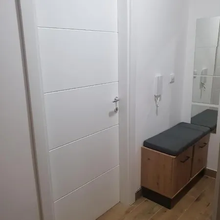 شقة Relax, Sa Garaznim Mestom *